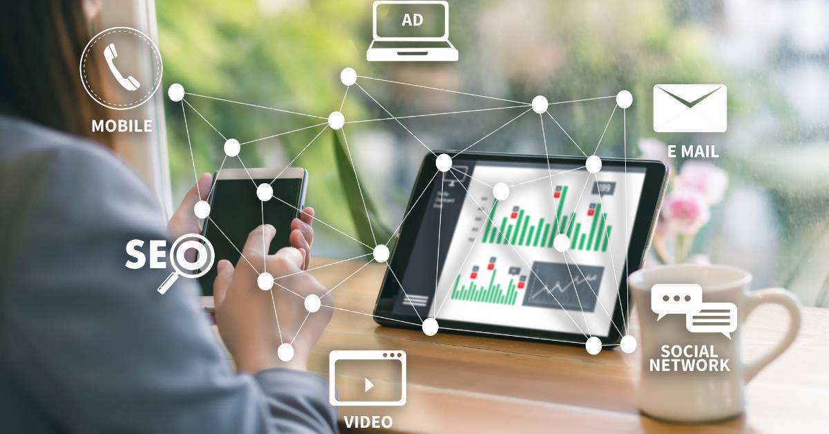 How to Combine Traditional and Digital Marketing